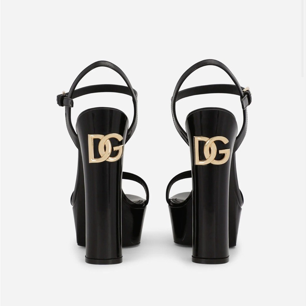Dolce & Gabbana Black Heels with Gold Logo